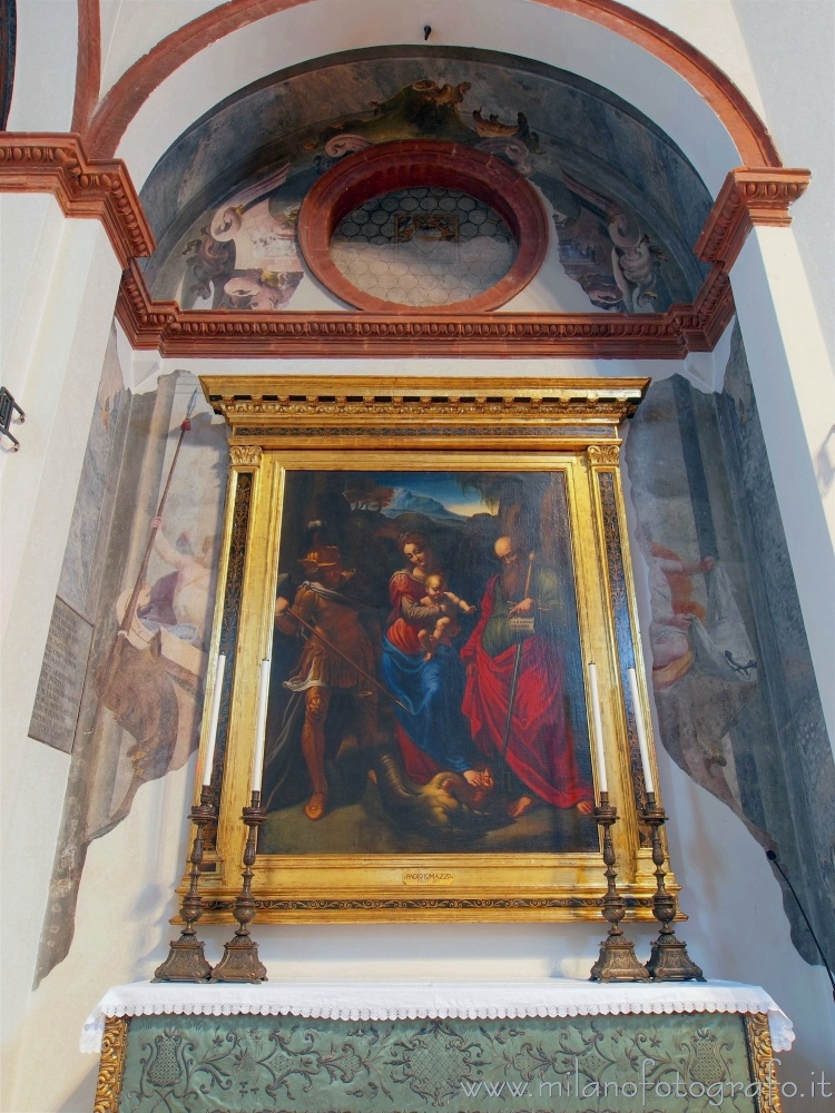 Busto Arsizio (Varese) - Madonna con Bambino e i santi Michele e Paolo nel Santuario di Santa Maria di Piazza
